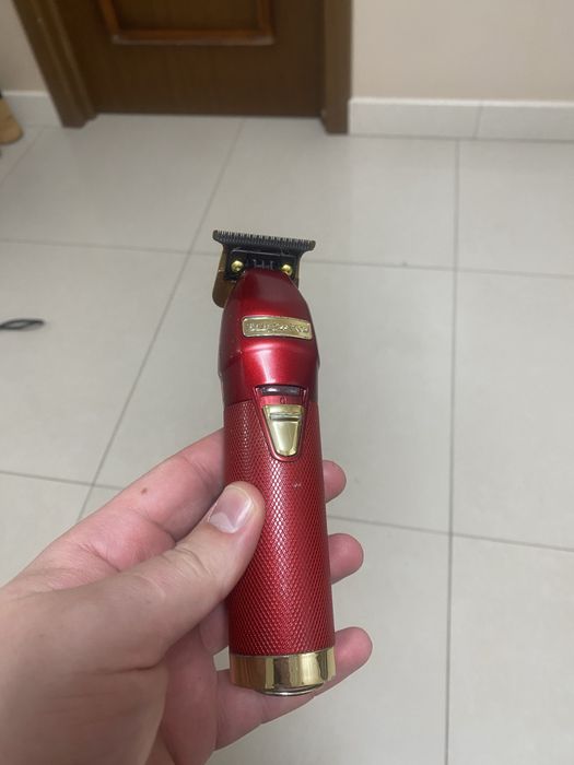 Продам тример babyliss skeleton