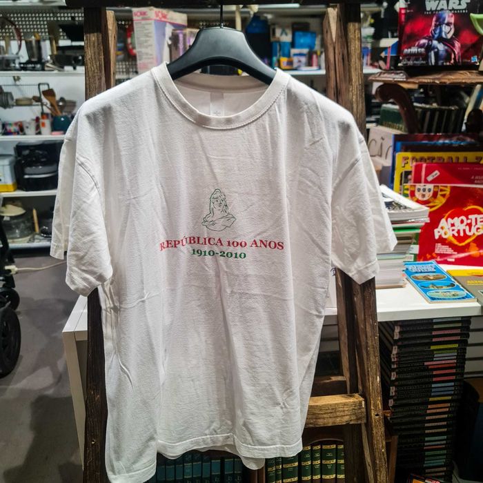 T-shirt Comemorativa – República 100 Anos (1910/2010)