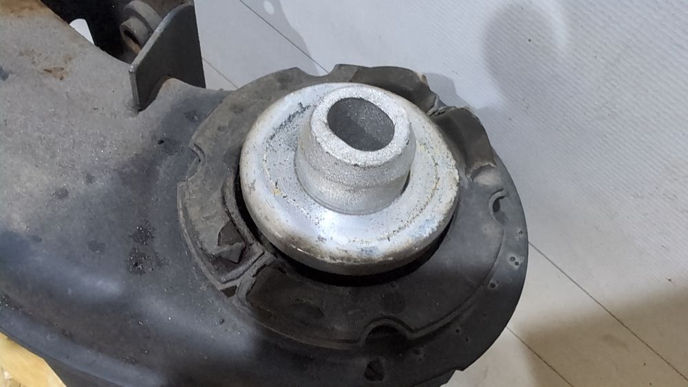 Балка задней для Mercedes Benz CLA250 4Matic