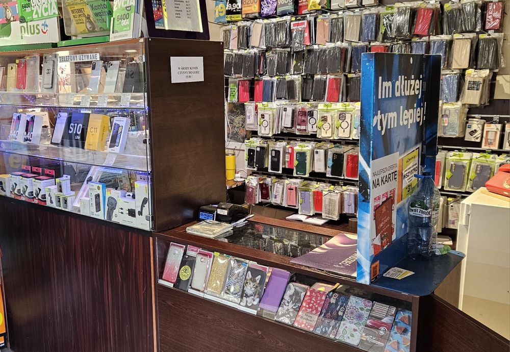 Odstąpię biznes. Punkt sprzedaży i serwisu telefonów komórkowych.