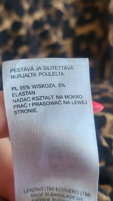 Wiskozowa sukienka 46