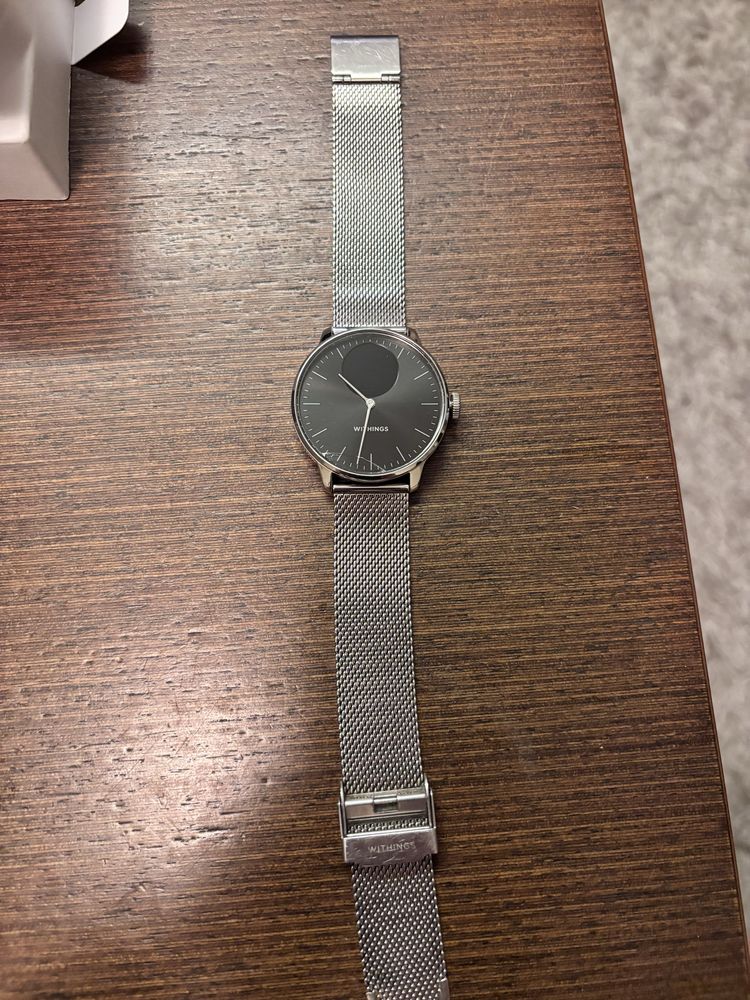 Withings scanwatch light