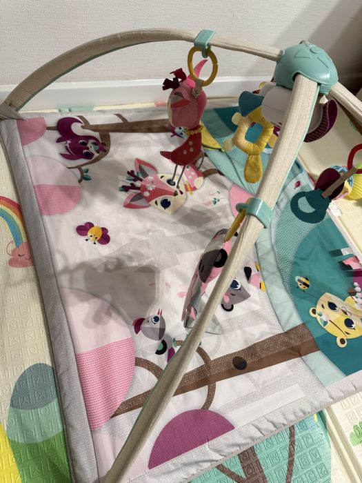 Розвиваючий килимок  tiny love