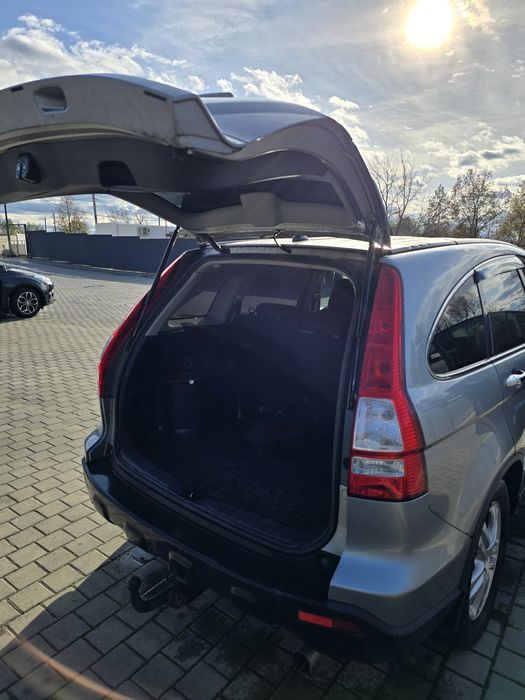 Honda cr-v продається