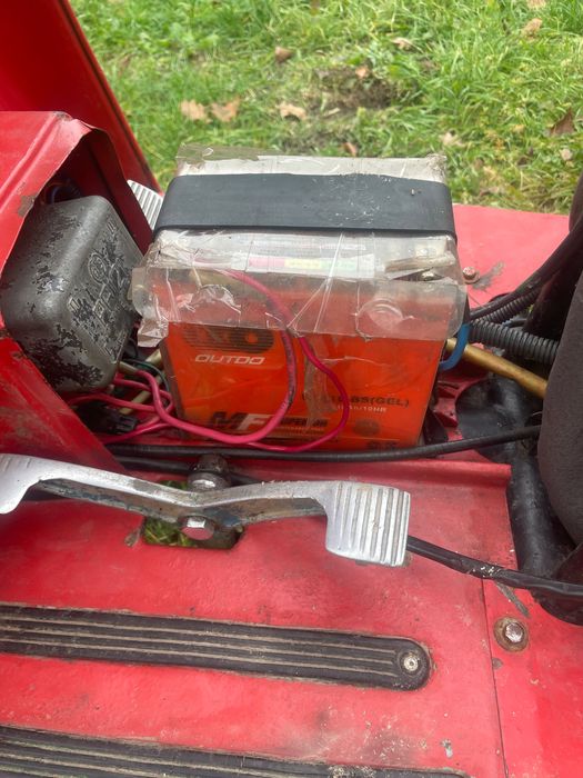 Грузовий Муравей туліца