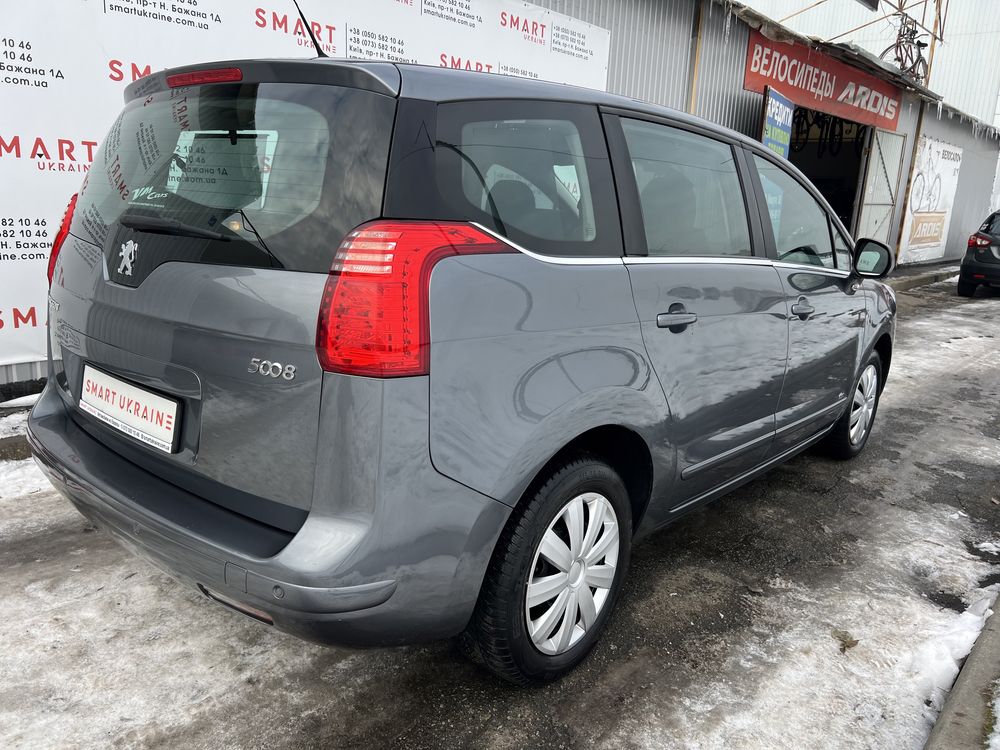 Peugeot 5008 1.6 htp з Швейцарії