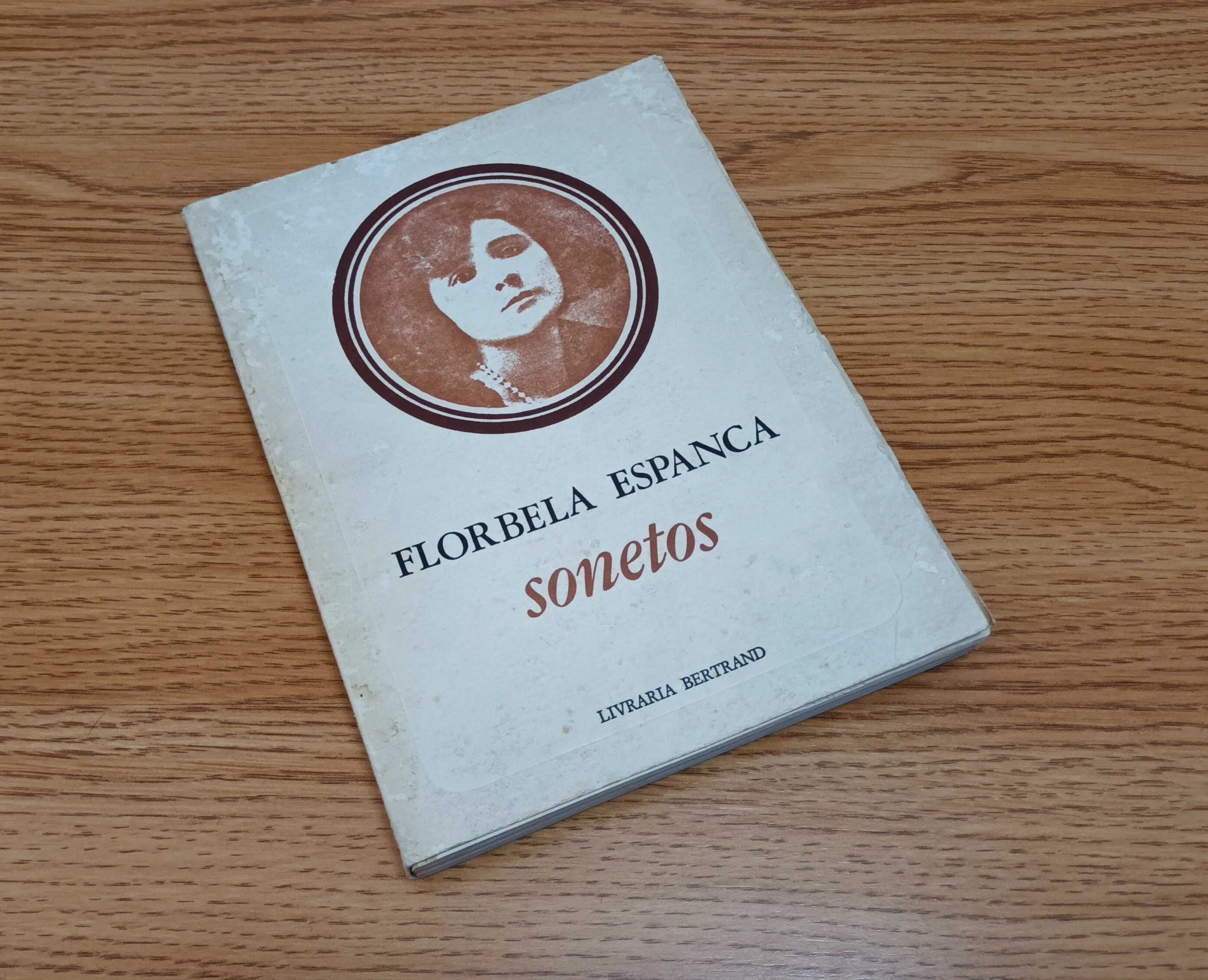 Livro "Sonetos" de Florbela Espanca