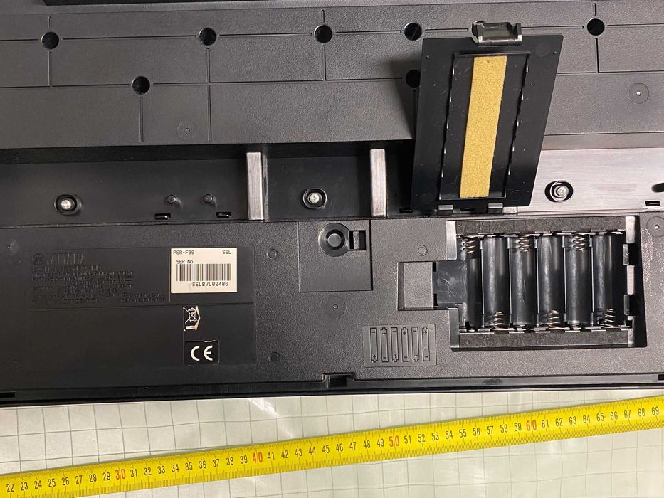 Piano Yamaha PSR-F50