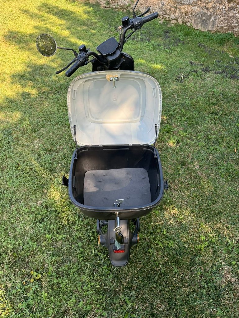 Vendo Mota elétrica Invicta