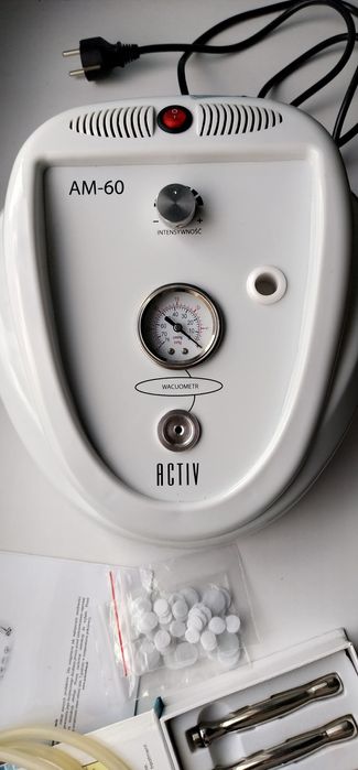 Urządzenie do mikrodermabrazji AM 60