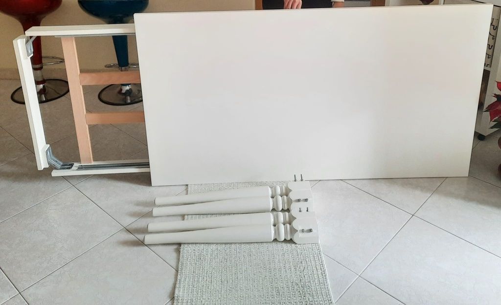 Vende-se Mesa de jantar