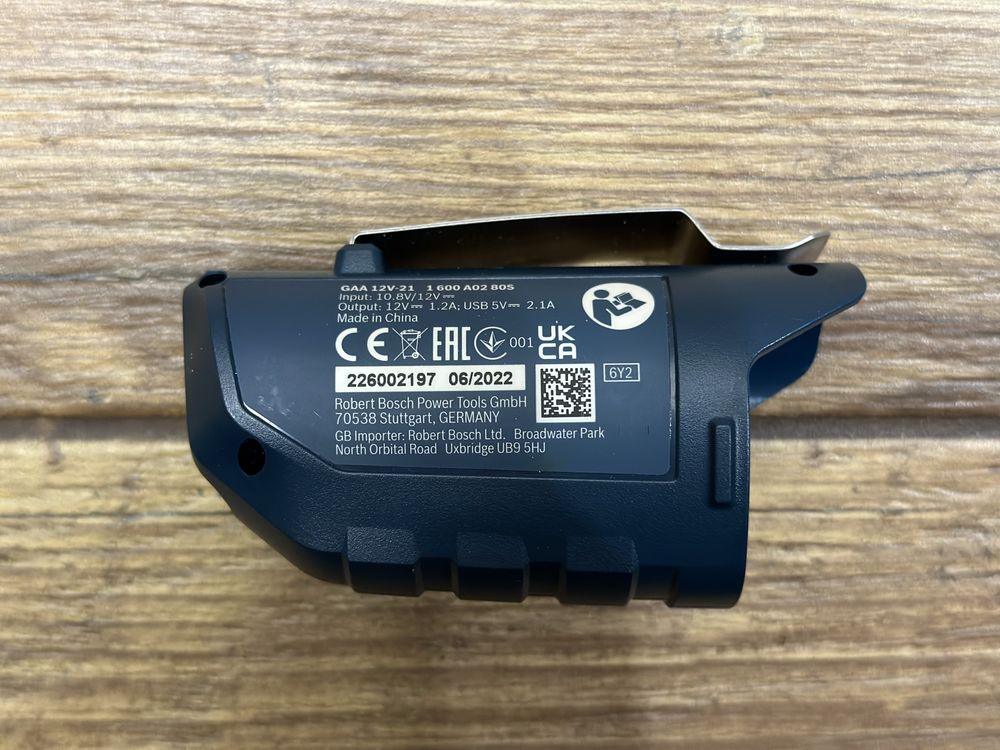 Adapter USB do akumulatorów, powerbank Bosch GAA 12V-21 - 2022
