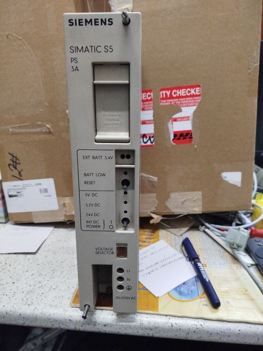 Siemens Simatic S5 Modular power Supply Typ E220  S5/3WRGD