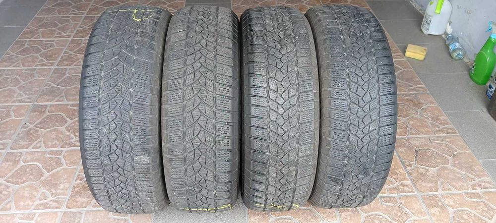 Opony zimowe 195/65 R15