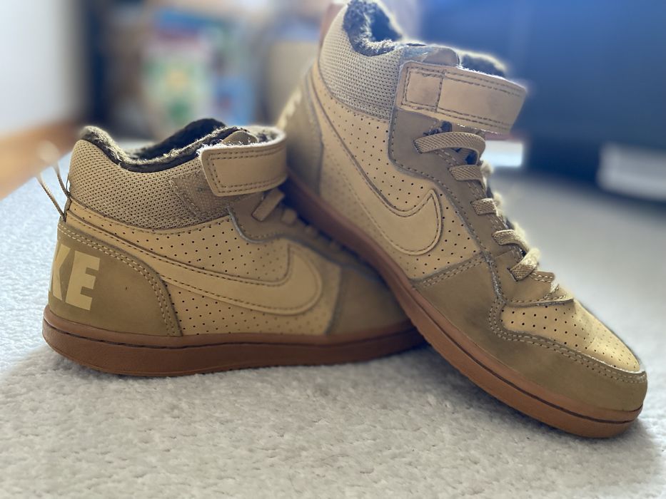 Nike wysokie sneakersy  rozm.34