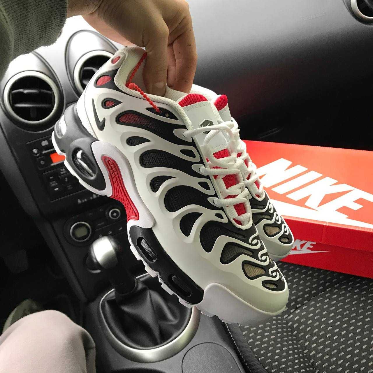 Кроссовки Nike Air Max TN Plus Drift White/Black/Red