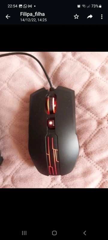 Teclado gaming com luz