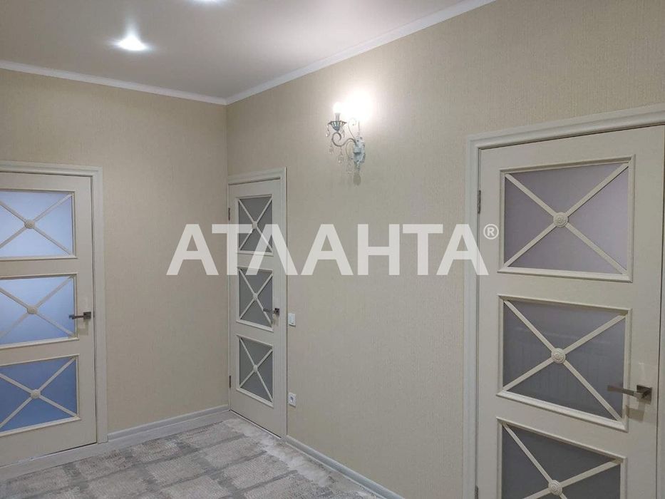 3 комн дом с ремонтом участок 10 соток Лески