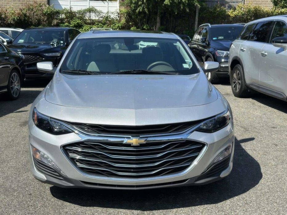 Chevrolet Malibu LT      2022