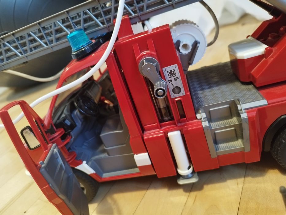 Bruder straż Sprinter  Mercedes Nowy