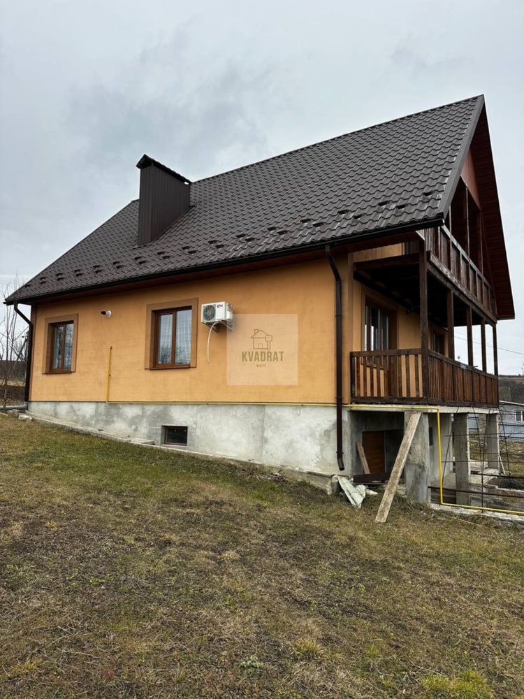 Продам затишний будинок в місті