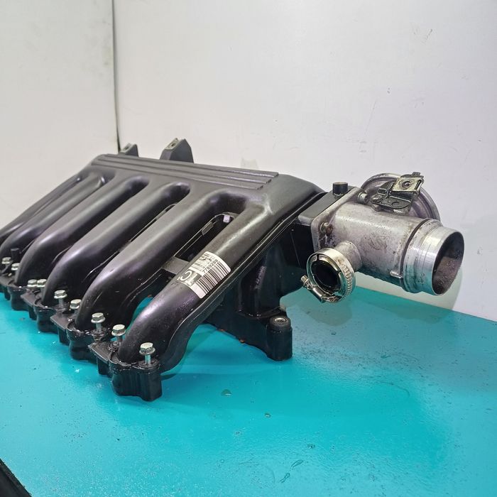 Впускной колектор BMW X5 E53 впускний колектор егр БМВ Х5 Е53