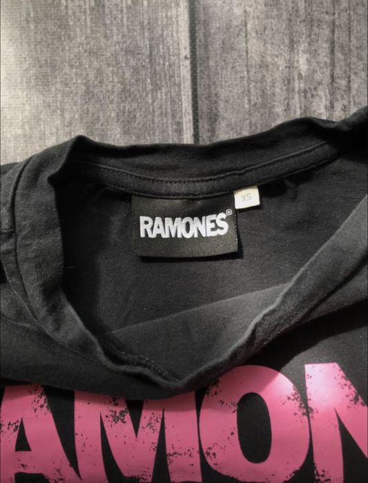 Чорна футболка мерч Ramones