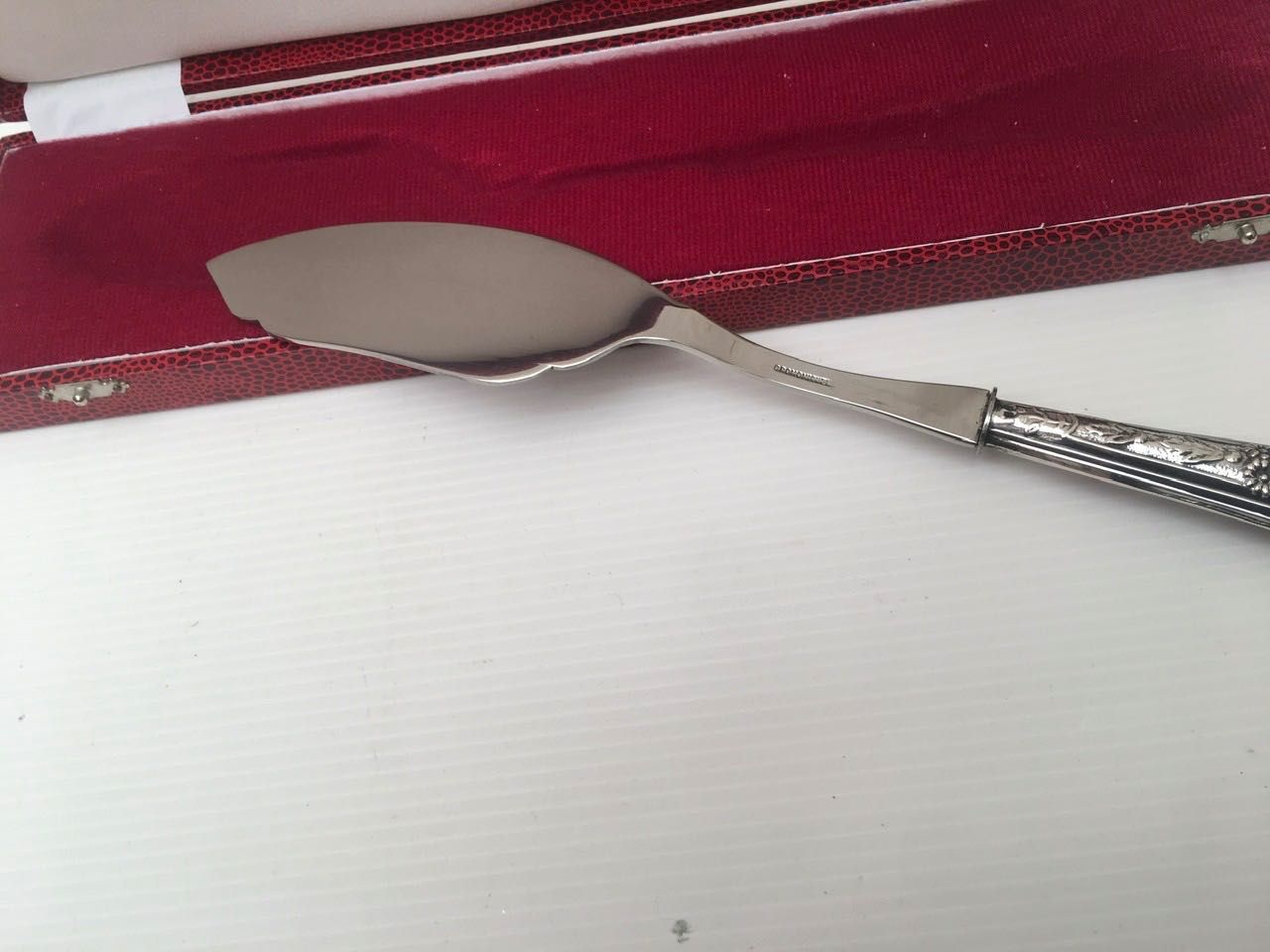 Prata : Talher para bolo / Espátula