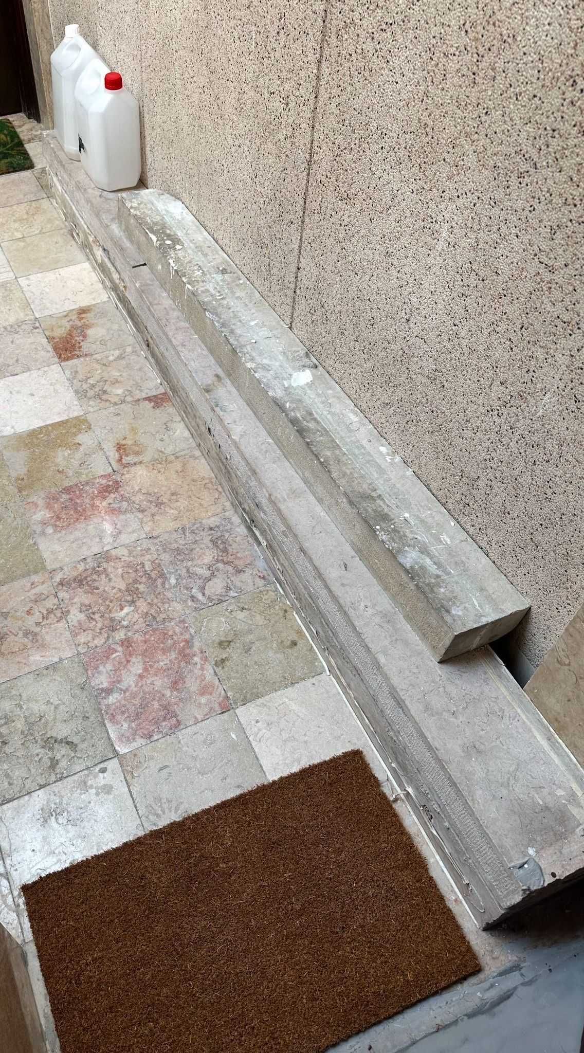 Oferece-se Pedras Marmore