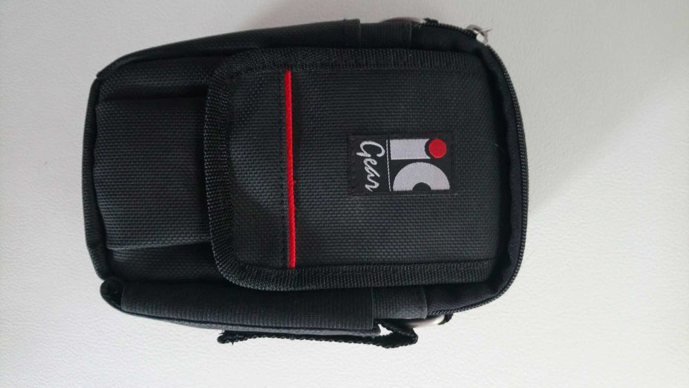 saszetkę męską  na dokumenty i telefon nowa Tanio