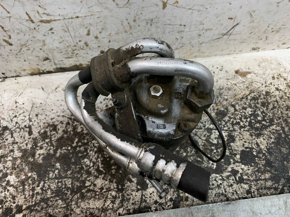 VW Passat B5 Audi A4 B5 1.8T 1.9 TDI Kompresor Sprężarka Klimatyzacji