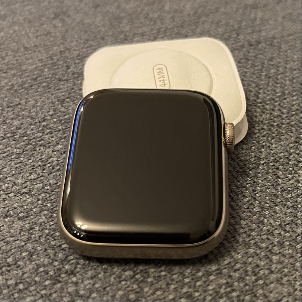 Apple Watch seria 6 GPS + Cellular 44mm stal nierdzewna stan idealny