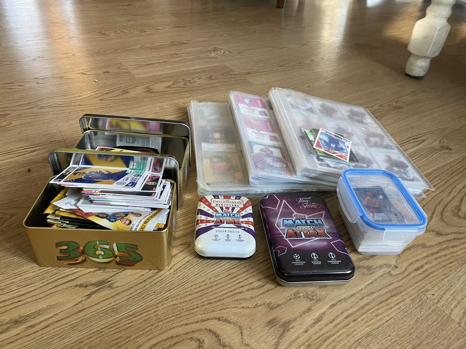 Karty pilkarskie album fifa