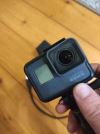 Екшн-камера GoPro HERO 5 Black