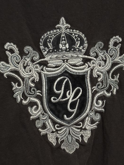 ОригиналФутболка Dolce Gabbana заряженная на рабочую и успешную темку
