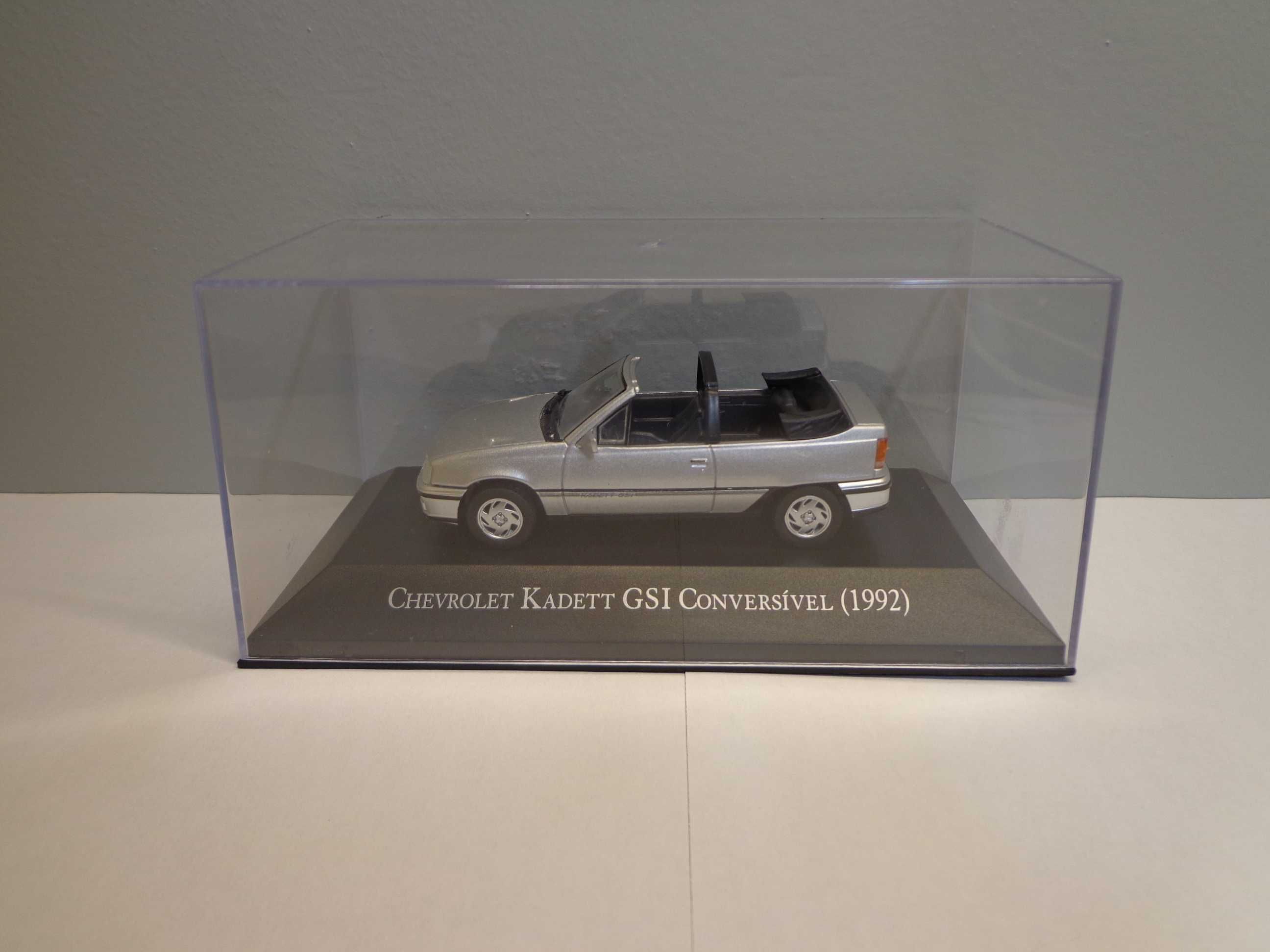 Miniatura Opel Kadett Cabrio ( Novo )
