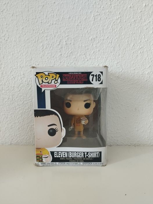 Stranger Things Pop Figure - Eleven (burguer t-shirt)