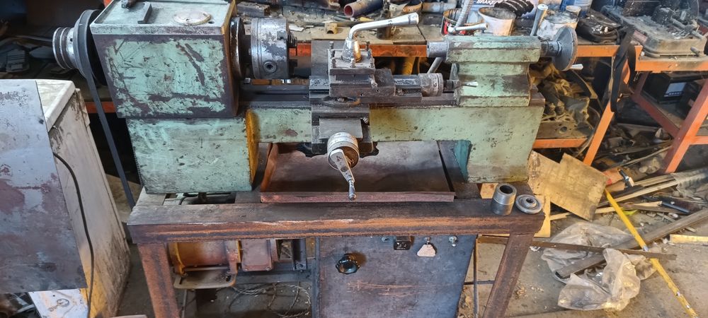 Токарный станок б/у