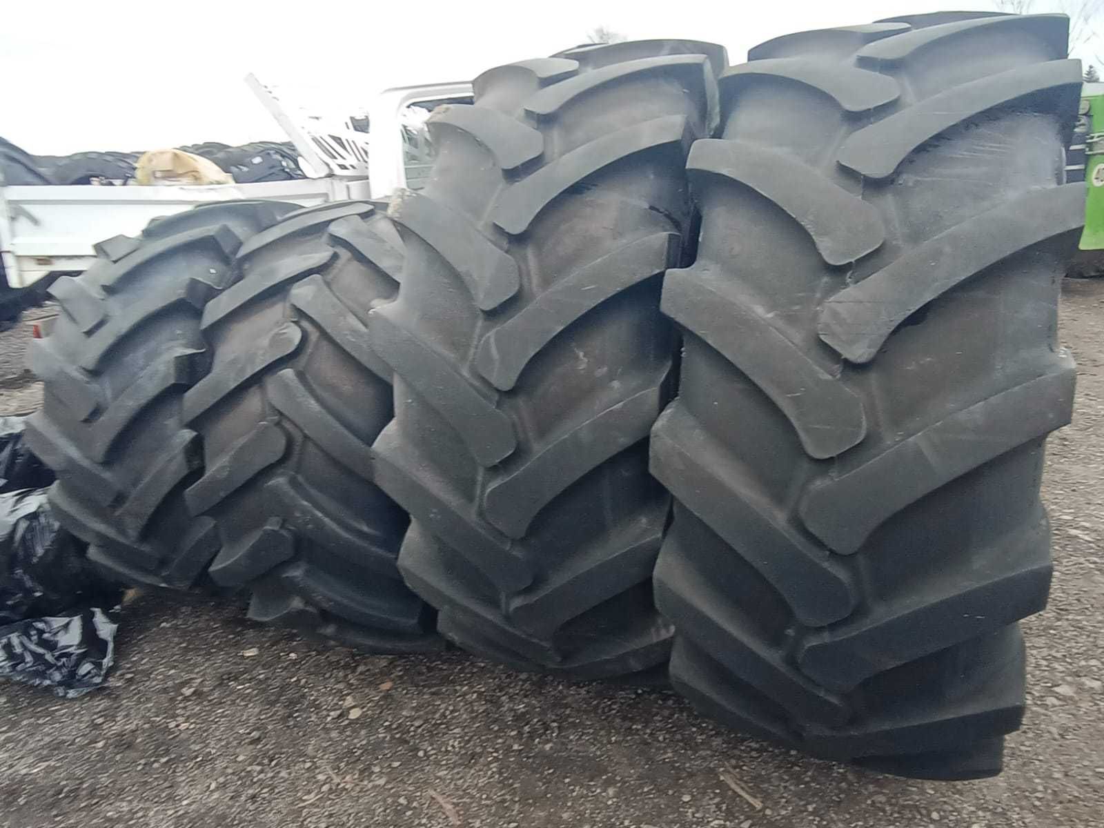 Komplet opon leśnych 650/65R38 600/60R28 Nokian Forest Rider