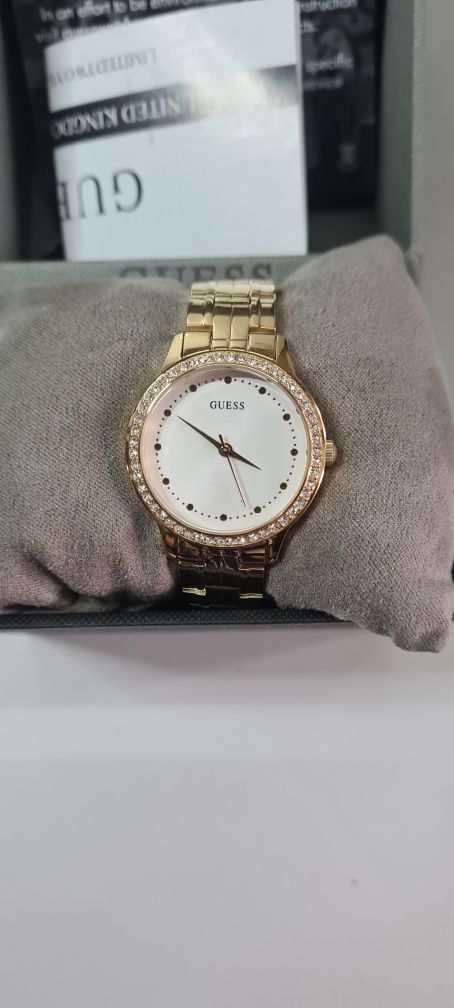 Zegarek Guess w1209l2 nowy 50% ceny z Rachunkiem