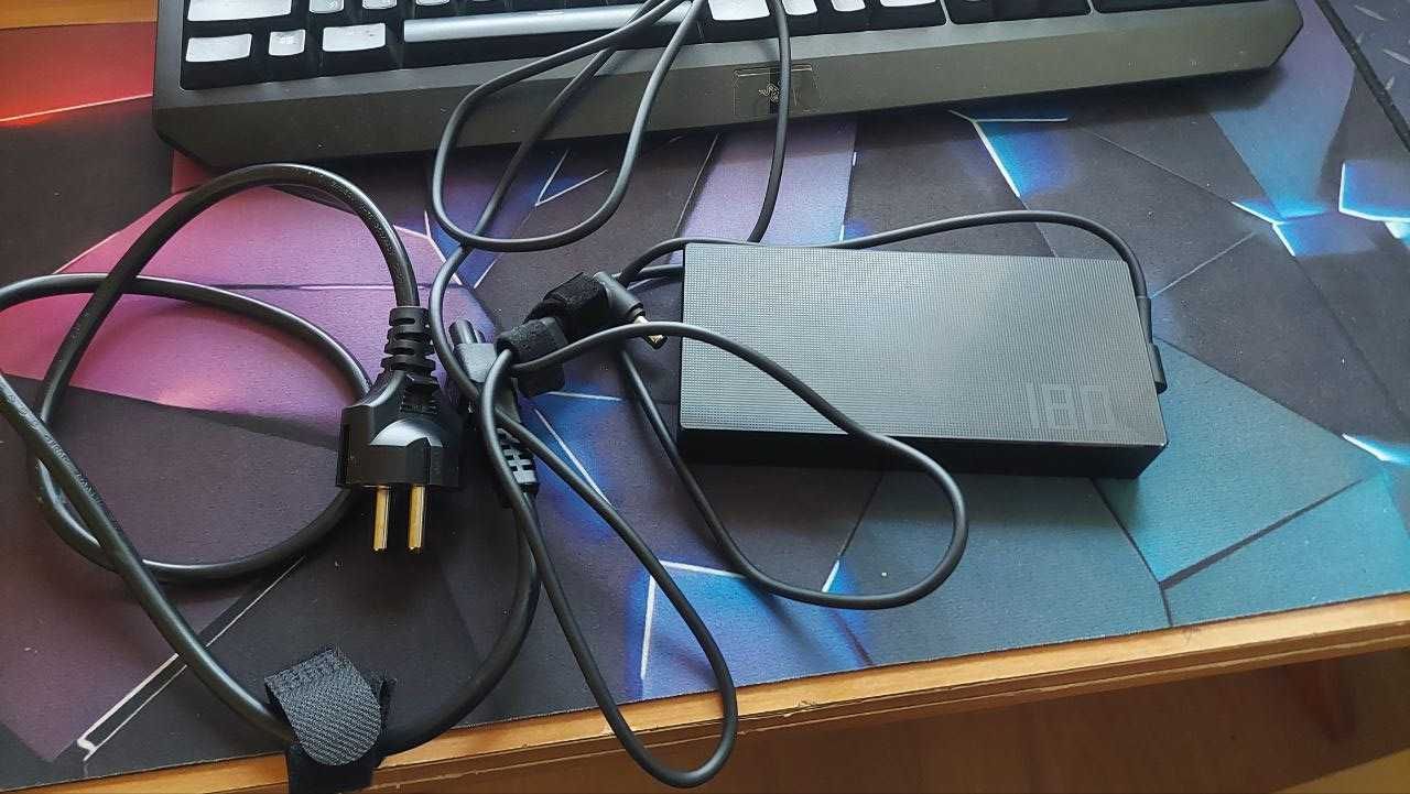 Laptop Asus Fa506n niesprawny na części