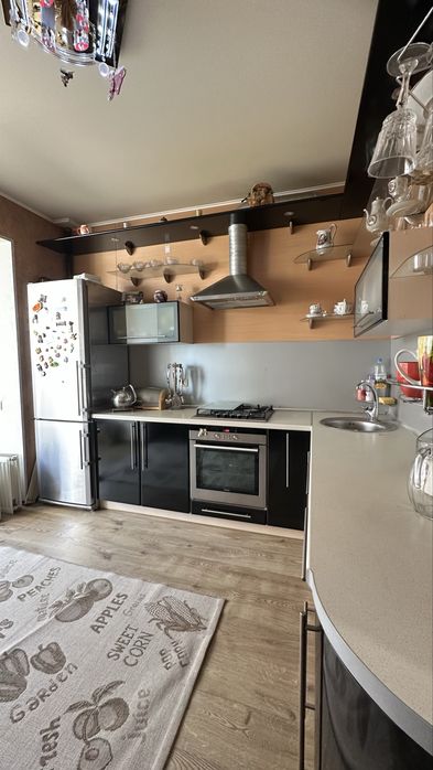 Продаж 2к в новобудові . Індивідуальне опалення. Ремонт.