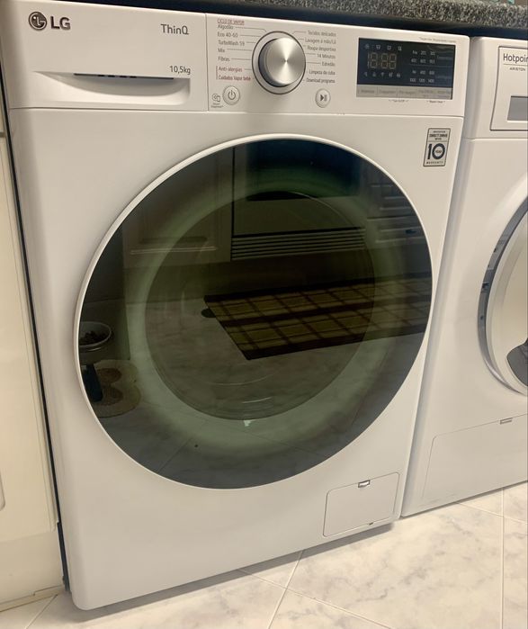 Máquina de Lavar Roupa LG 10,5