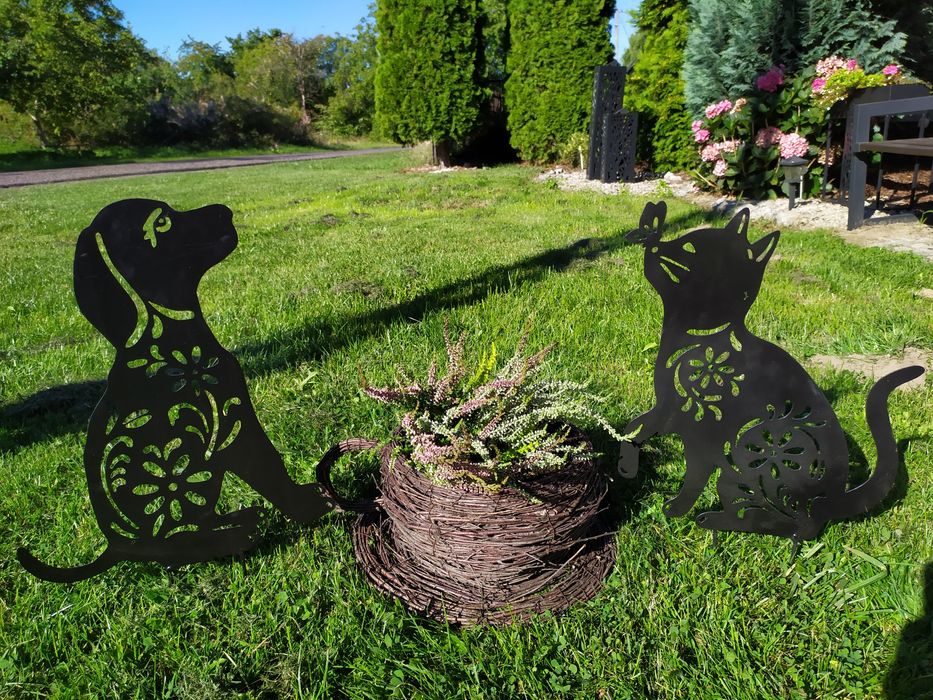 Metalowy kot pies do ogrodu ozdoba