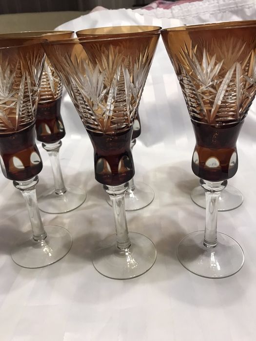 Бокалы для вина цветное стекло