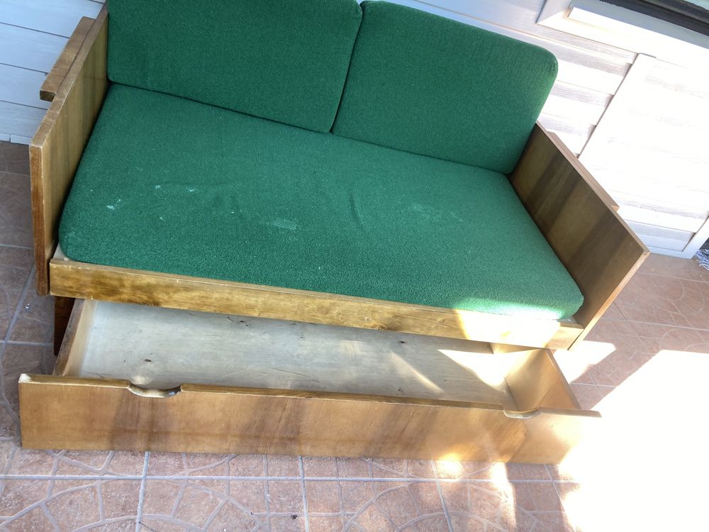 Lezanka, sofa, kanapa, wersalka