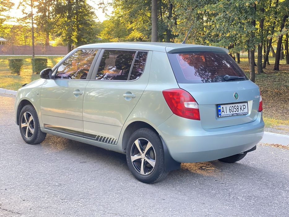 Skoda Fabia 2011 рік 1.4 Газ в хорошому стані