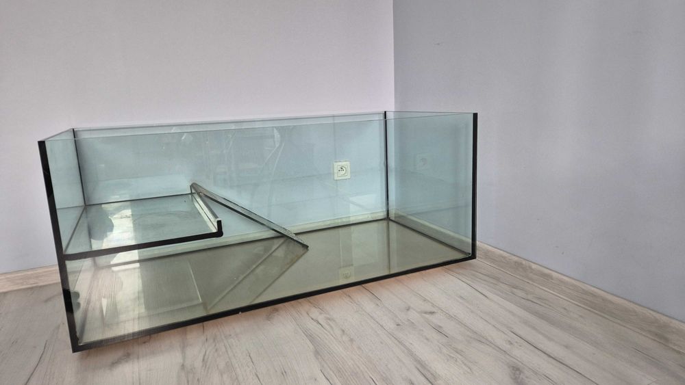 AKTUALNE TYLKO PRZEZ 2 TYGODNIE | Akwarium dla żółwia + filtr + lampy