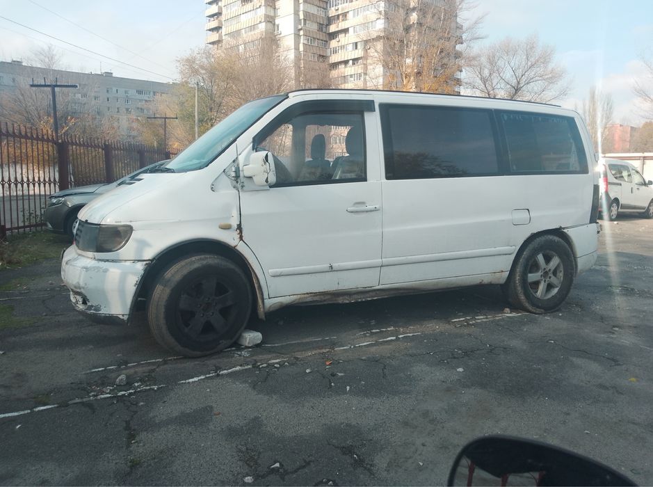Продам mercedes vito 111 cdi