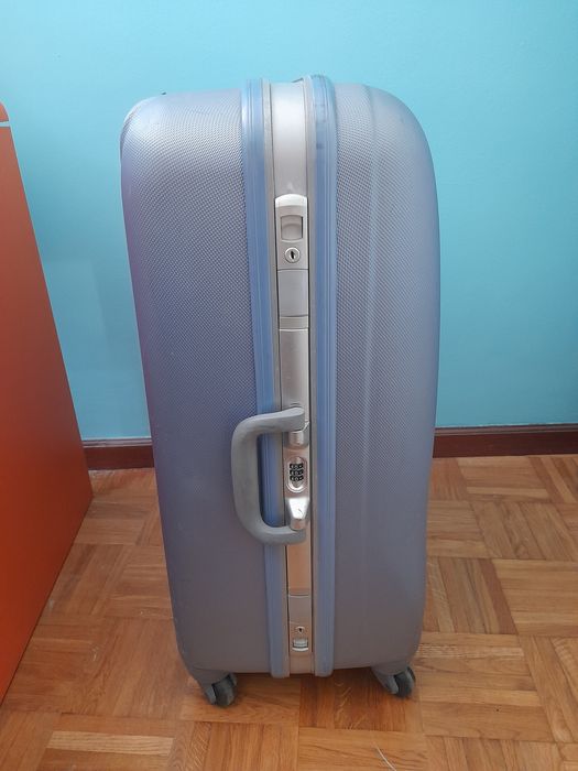 Mala de viagem rígida grande